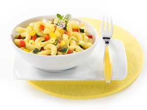 Ku Bunter Nudelsalat - 15086