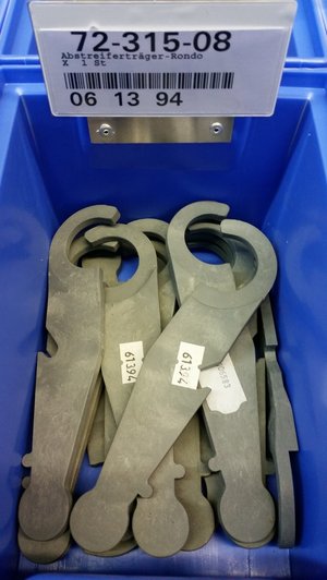 Abstreiferträger-Rondo - 61394