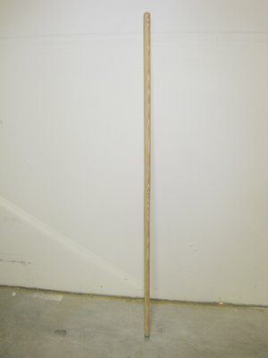 Besenstiel Holz 1,40m m.Gew. - 884686